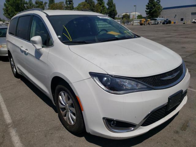 chrysler pacifica t 2018 2c4rc1bg4jr212650