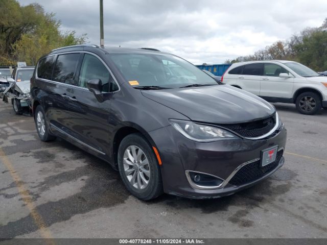 chrysler pacifica 2018 2c4rc1bg4jr246099