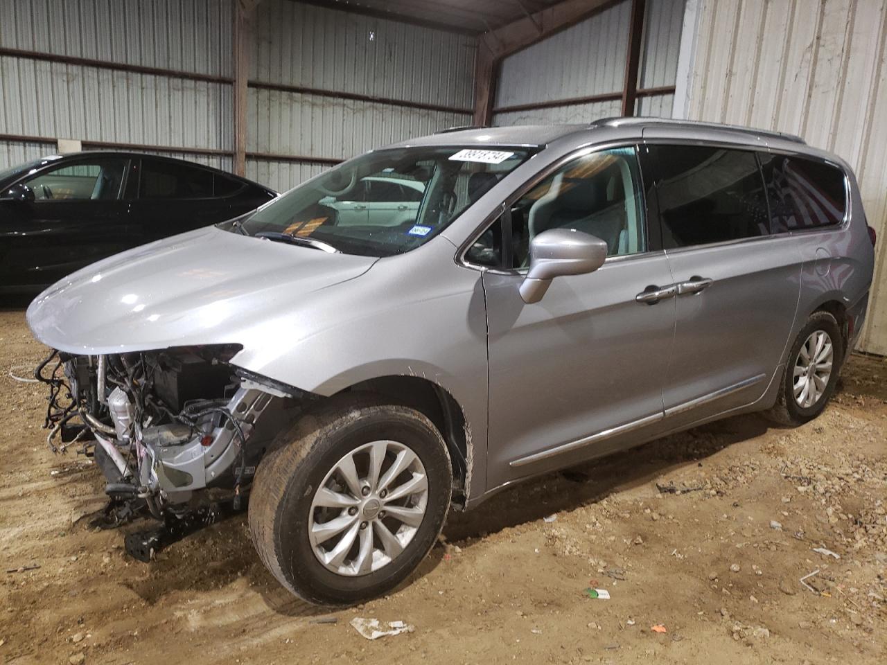 chrysler pacifica 2019 2c4rc1bg4kr560403