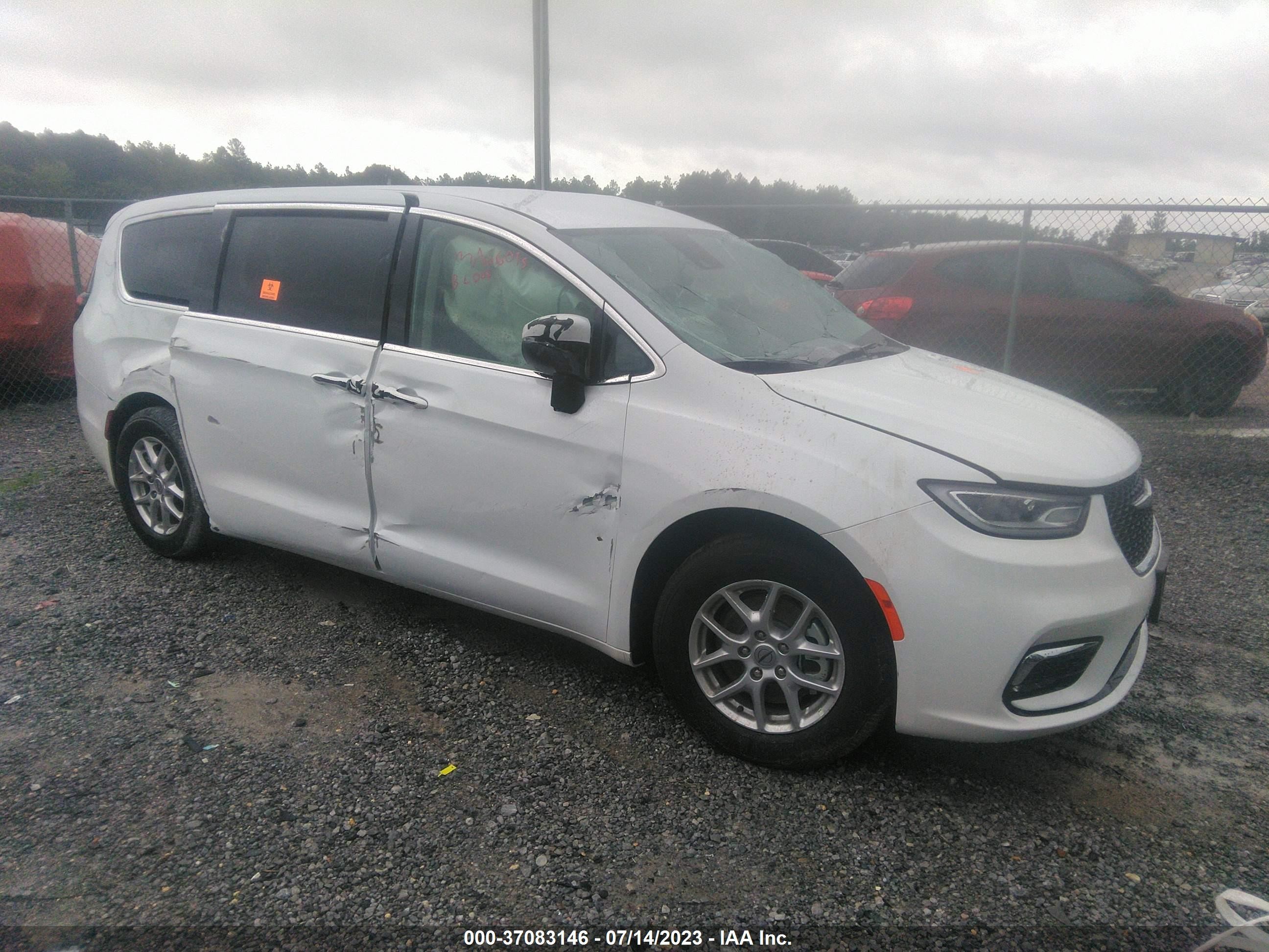 chrysler pacifica 2023 2c4rc1bg4pr532527