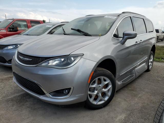 chrysler pacifica t 2017 2c4rc1bg5hr538967