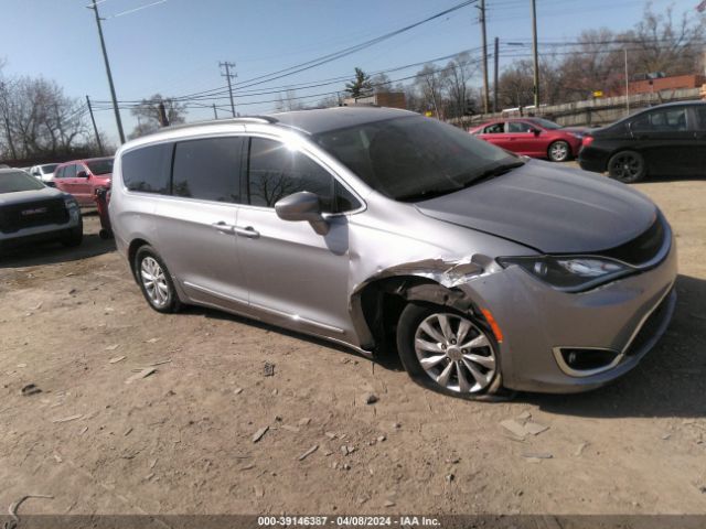 chrysler pacifica 2017 2c4rc1bg5hr576005