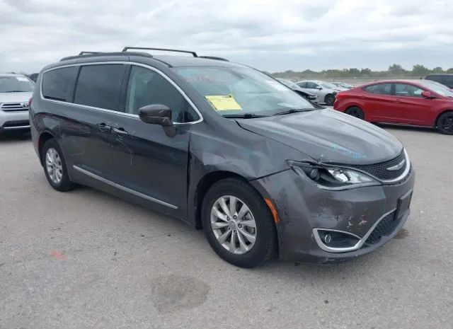 chrysler pacifica 2017 2c4rc1bg5hr702315