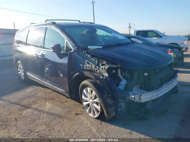 chrysler pacifica 2017 2c4rc1bg5hr762501