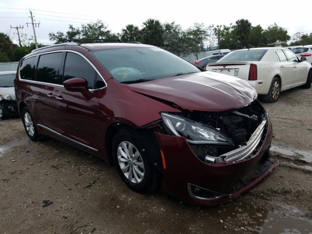 chrysler pacifica t 2018 2c4rc1bg5jr144181