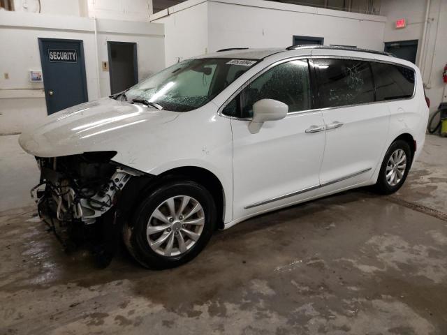 chrysler pacifica t 2019 2c4rc1bg5kr547949