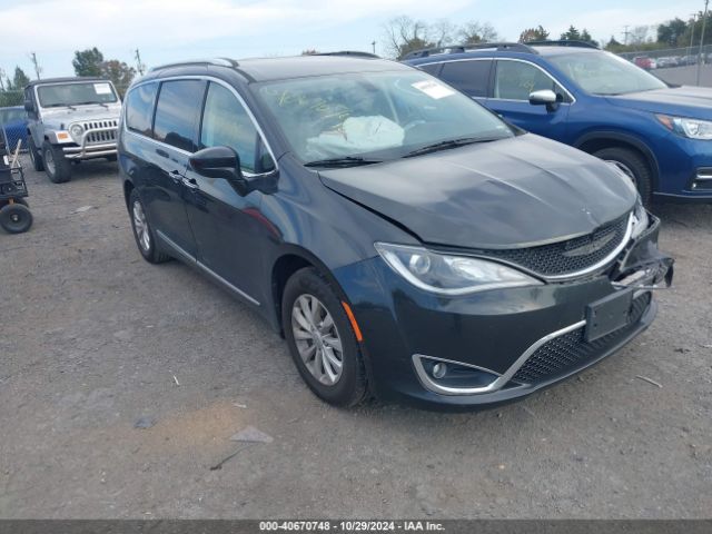 chrysler pacifica 2019 2c4rc1bg5kr714391