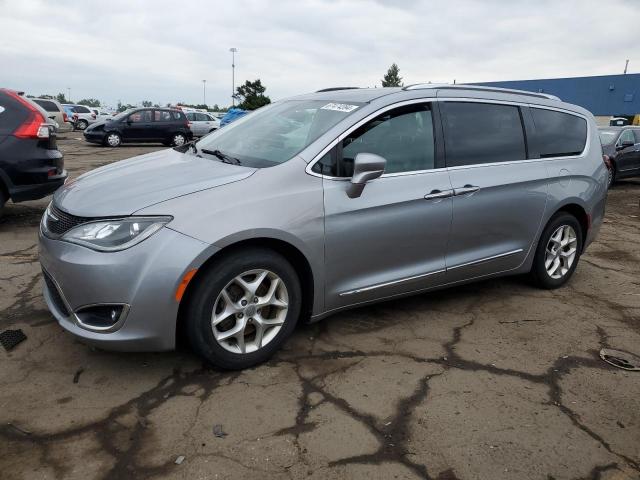 chrysler pacifica t 2020 2c4rc1bg5lr106212