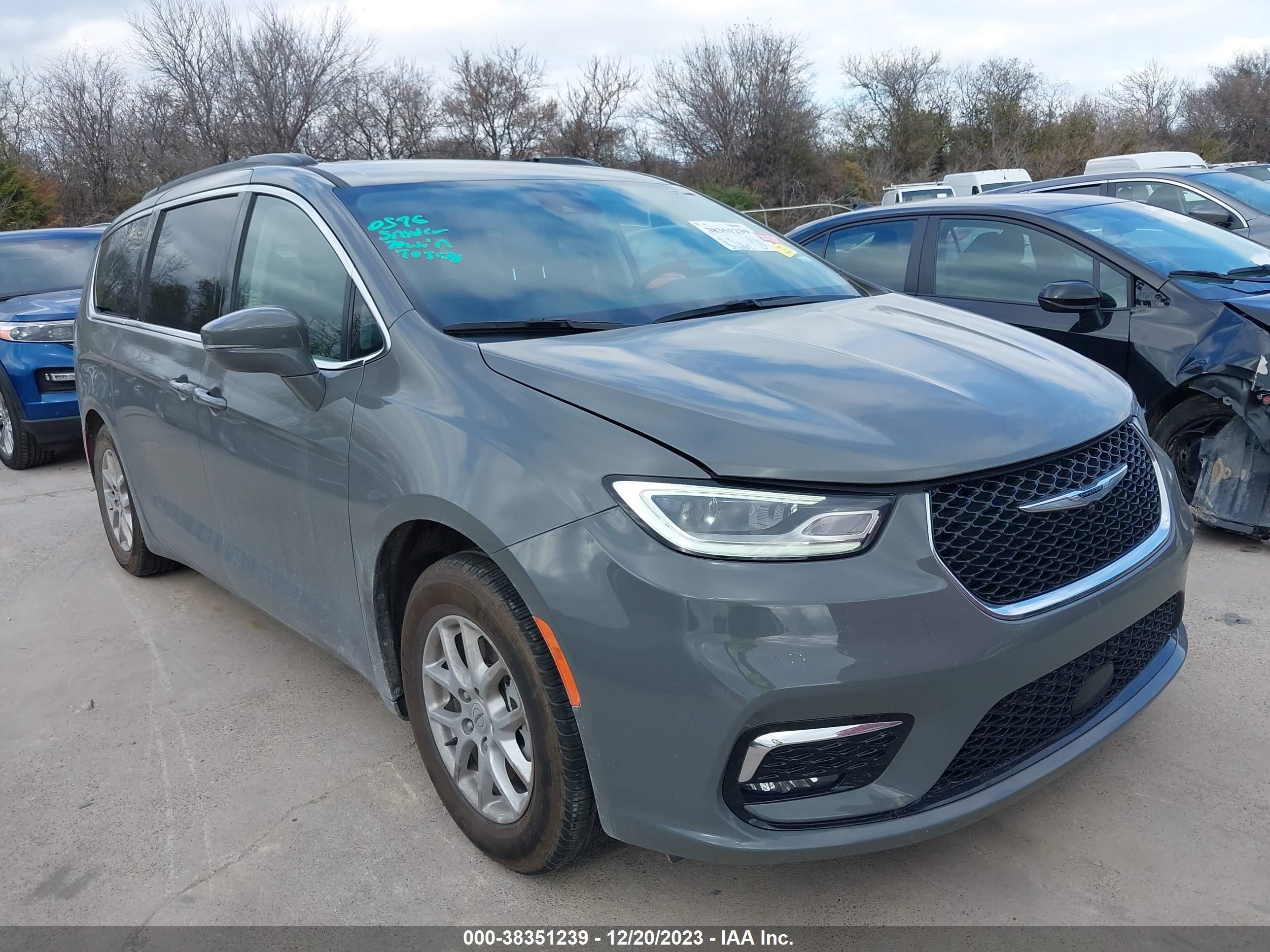 chrysler pacifica 2022 2c4rc1bg5nr215143