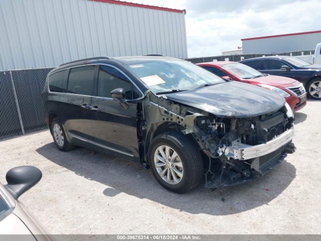 chrysler pacifica 2017 2c4rc1bg6hr524818