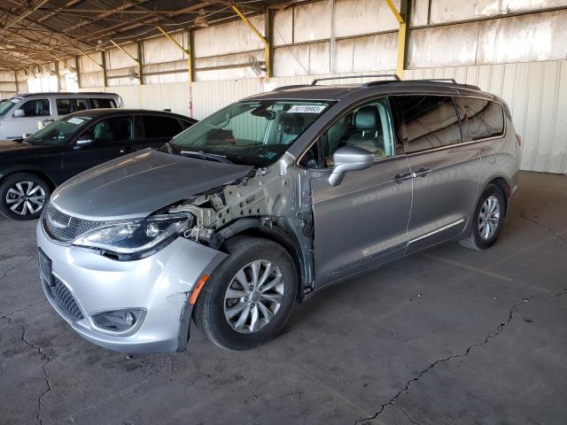 chrysler pacifica 2017 2c4rc1bg6hr684746