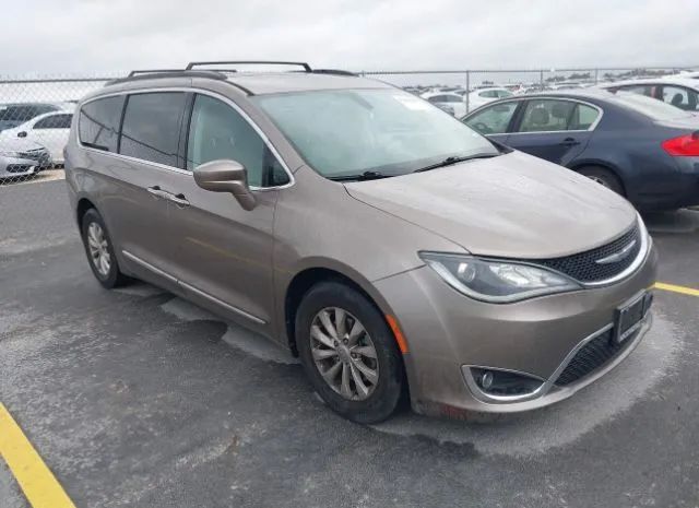 chrysler pacifica 2017 2c4rc1bg6hr711850