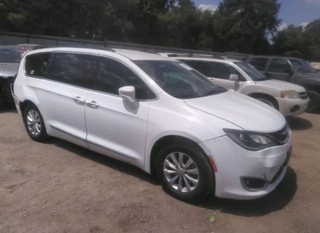 chrysler pacifica 2017 2c4rc1bg6hr810605