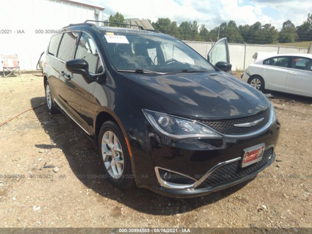 chrysler pacifica 2017 2c4rc1bg6hr831499