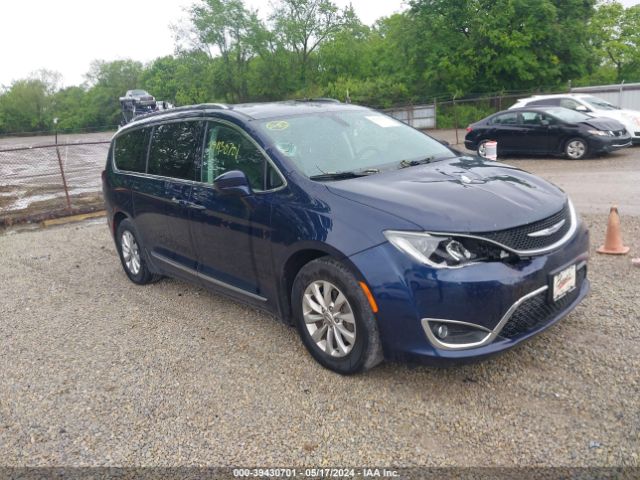 chrysler pacifica 2018 2c4rc1bg6jr193549