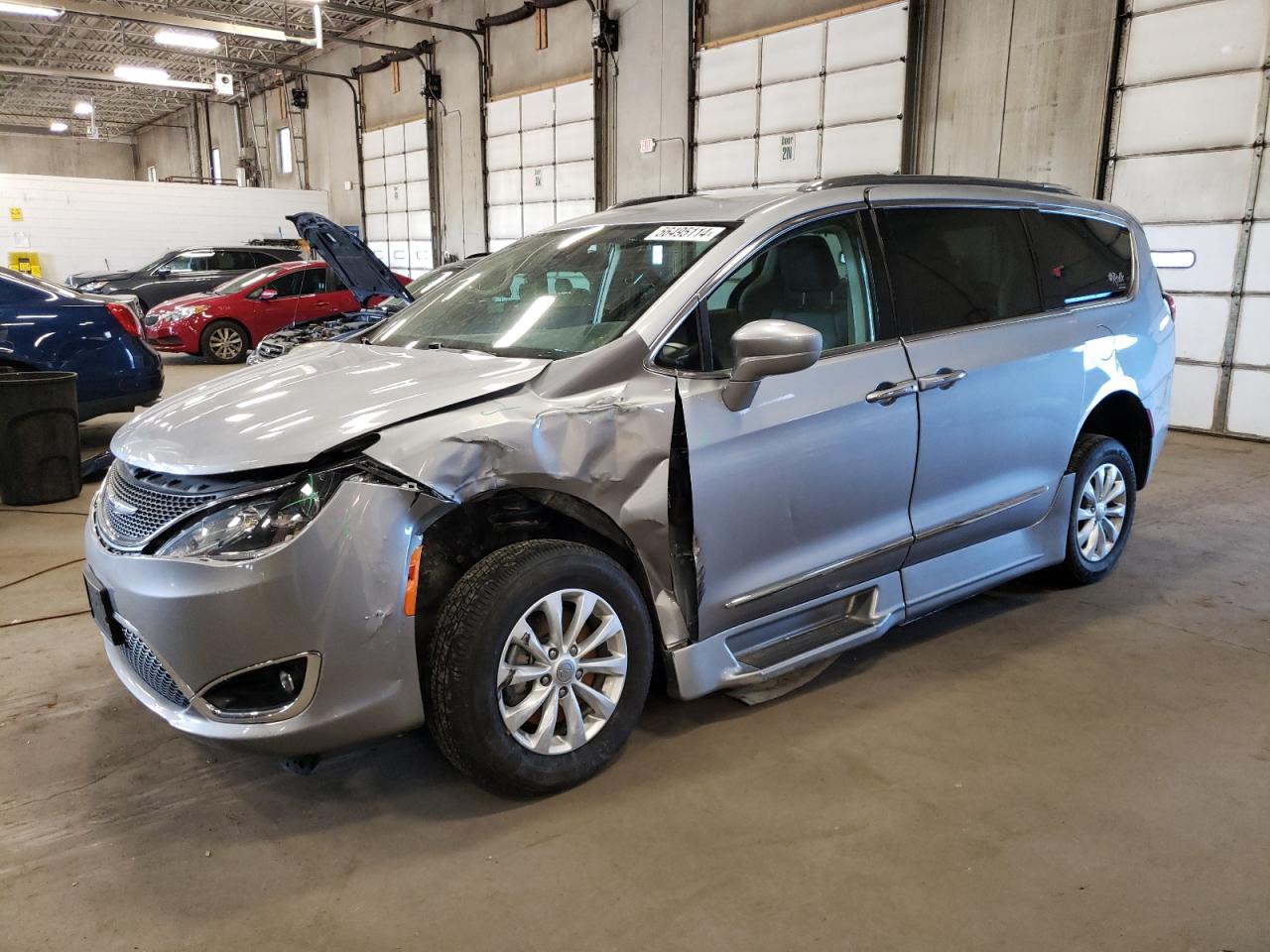 chrysler pacifica 2019 2c4rc1bg6kr603493