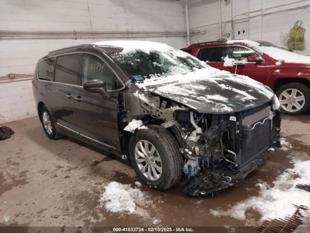 chrysler pacifica 2019 2c4rc1bg6kr680879