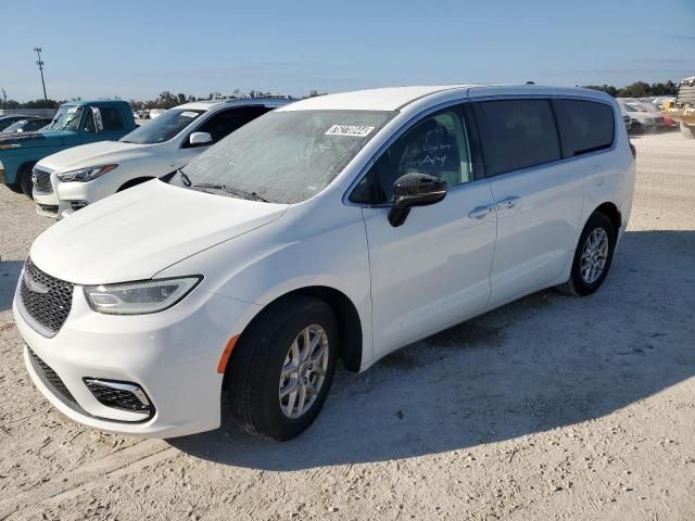 chrysler pacifica t 2024 2c4rc1bg6rr133430