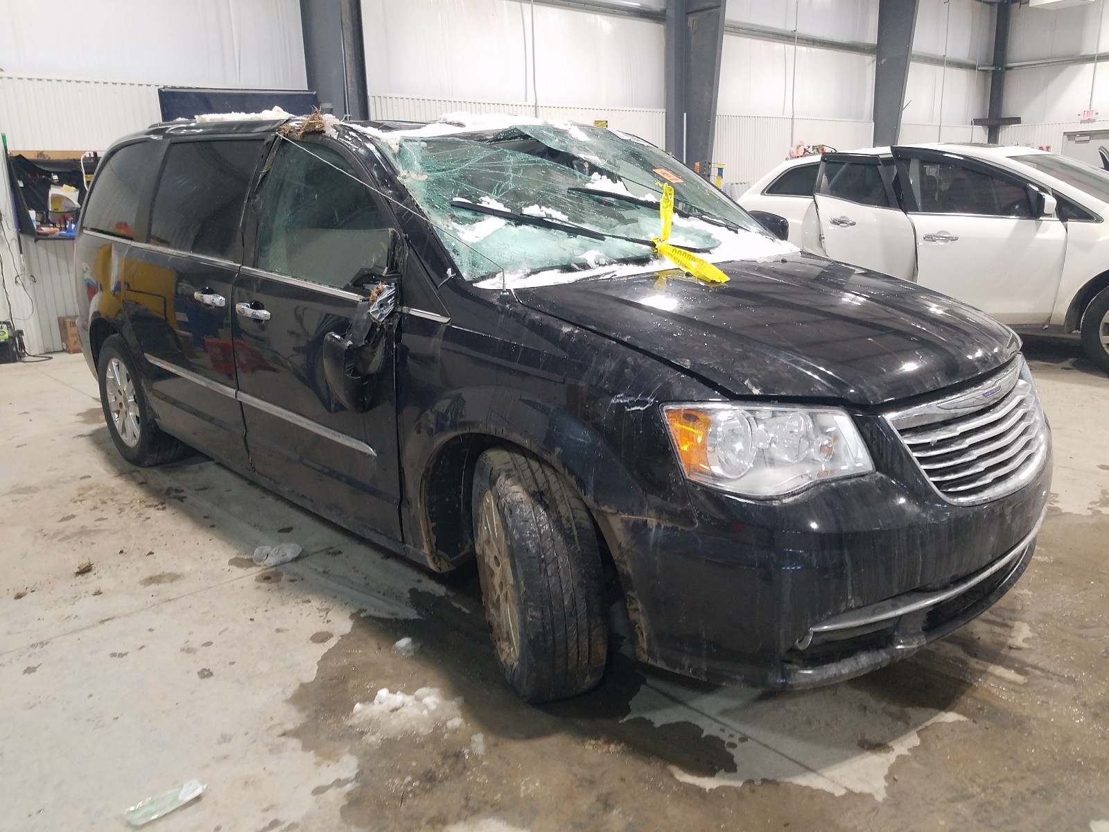 chrysler town &amp cou 2015 2c4rc1bg7fr573295