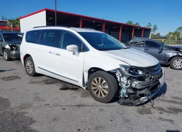 chrysler pacifica 2017 2c4rc1bg7hr588088