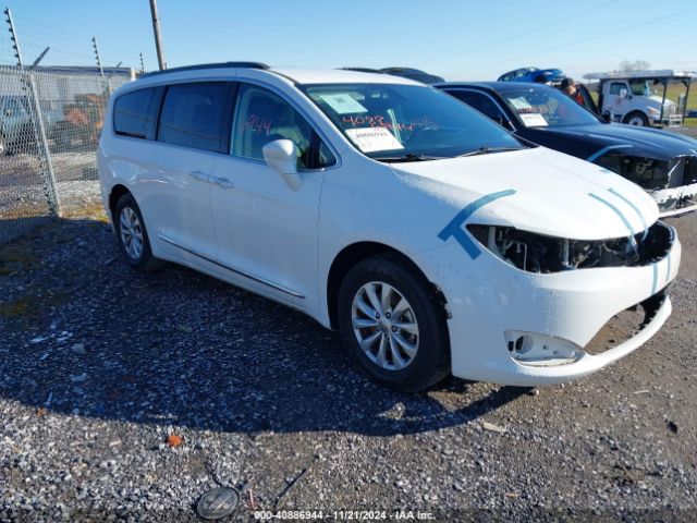 chrysler pacifica 2017 2c4rc1bg7hr642134