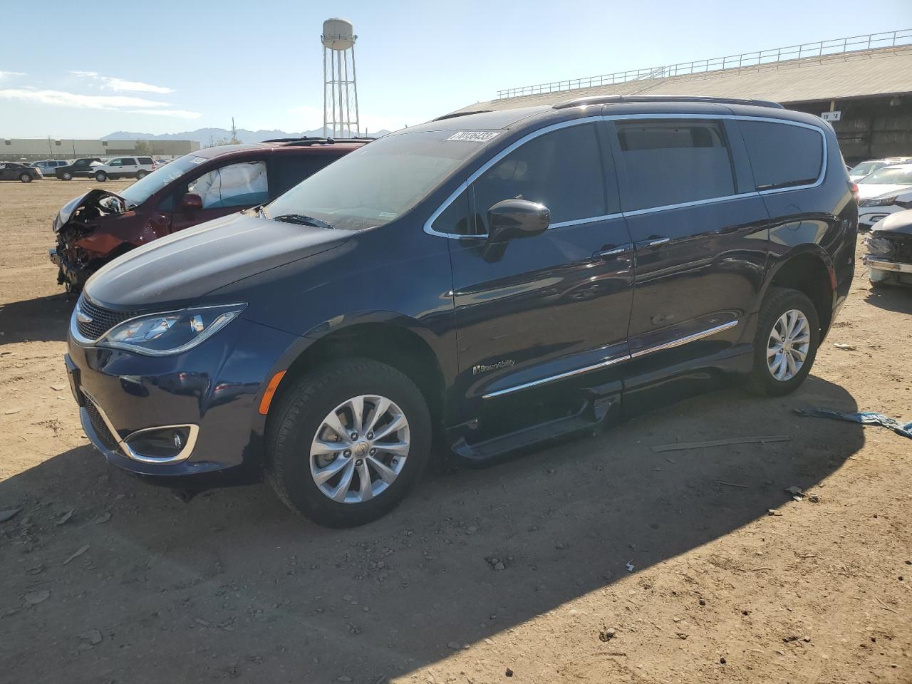 chrysler pacifica 2017 2c4rc1bg7hr648399