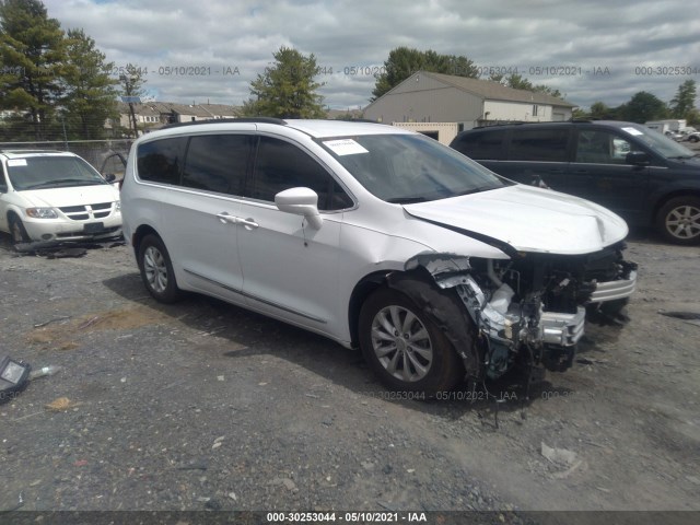 chrysler pacifica 2017 2c4rc1bg7hr729757