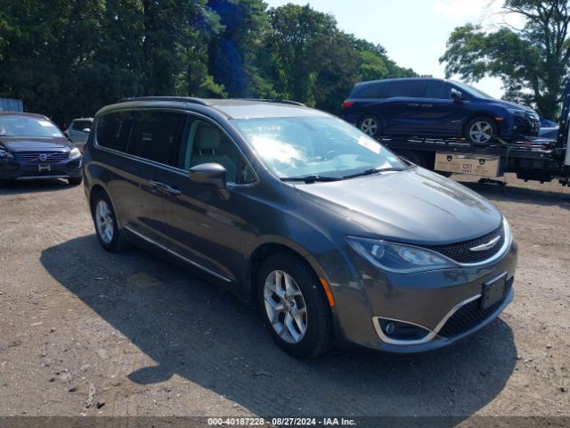 chrysler pacifica 2017 2c4rc1bg7hr744064