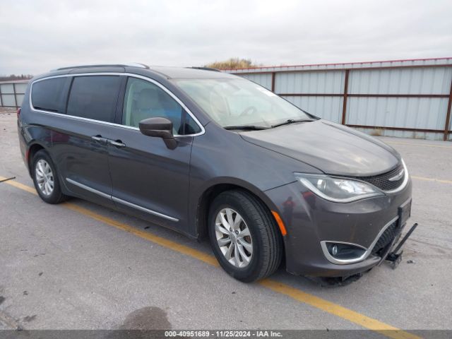 chrysler pacifica 2018 2c4rc1bg7jr139449