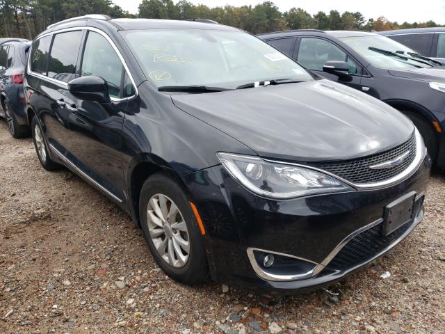 chrysler pacifica t 2018 2c4rc1bg7jr261163