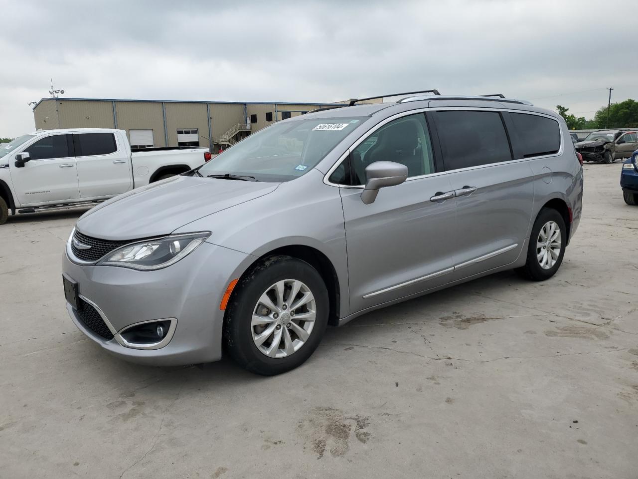 chrysler pacifica 2018 2c4rc1bg7jr292784