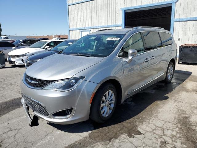 chrysler pacifica t 2019 2c4rc1bg7kr581455