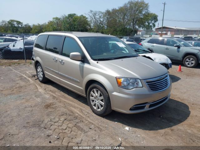 chrysler town and country 2015 2c4rc1bg8fr656735