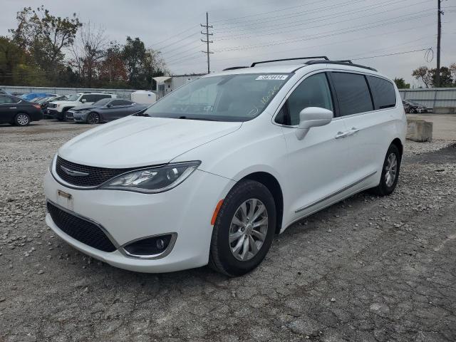 chrysler pacifica t 2017 2c4rc1bg8hr526781