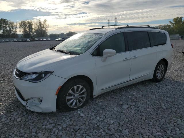 chrysler pacifica t 2017 2c4rc1bg8hr533889