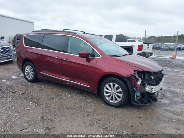 chrysler pacifica 2017 2c4rc1bg8hr569680