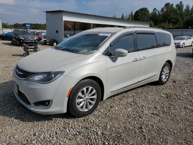 chrysler pacifica t 2017 2c4rc1bg8hr616352