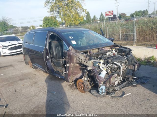 chrysler pacifica 2017 2c4rc1bg8hr665289