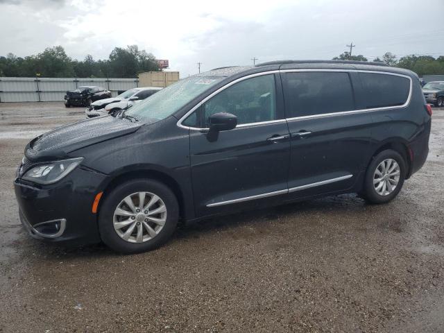 chrysler pacifica 2017 2c4rc1bg8hr734532