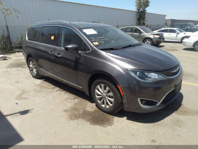 chrysler pacifica 2018 2c4rc1bg8jr119999