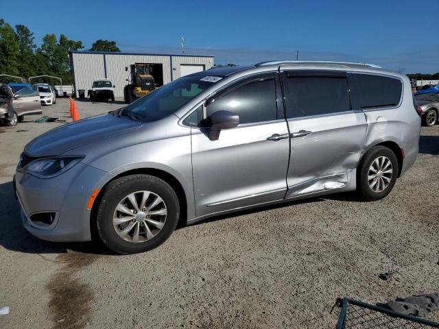 chrysler pacifica 2018 2c4rc1bg8jr214093