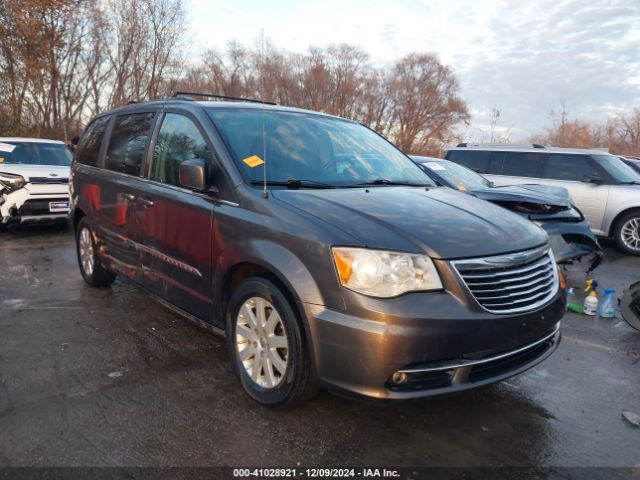 chrysler town and country 2015 2c4rc1bg9fr539617