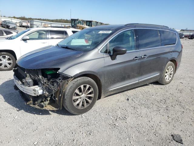 chrysler pacifica t 2017 2c4rc1bg9hr500996