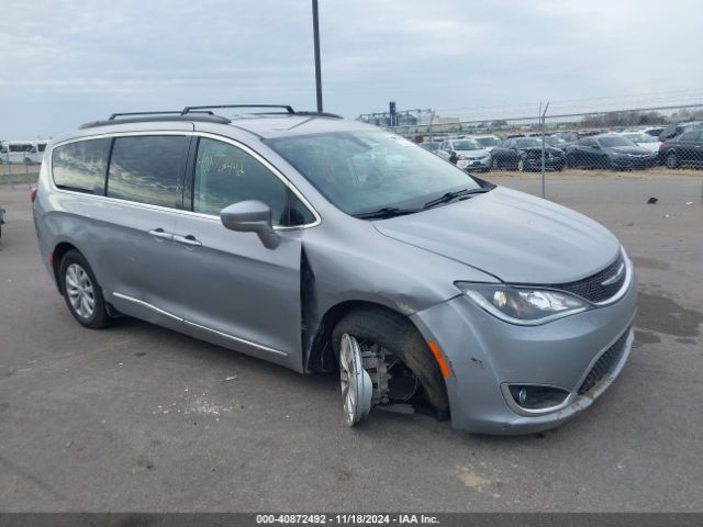 chrysler pacifica 2017 2c4rc1bg9hr620927