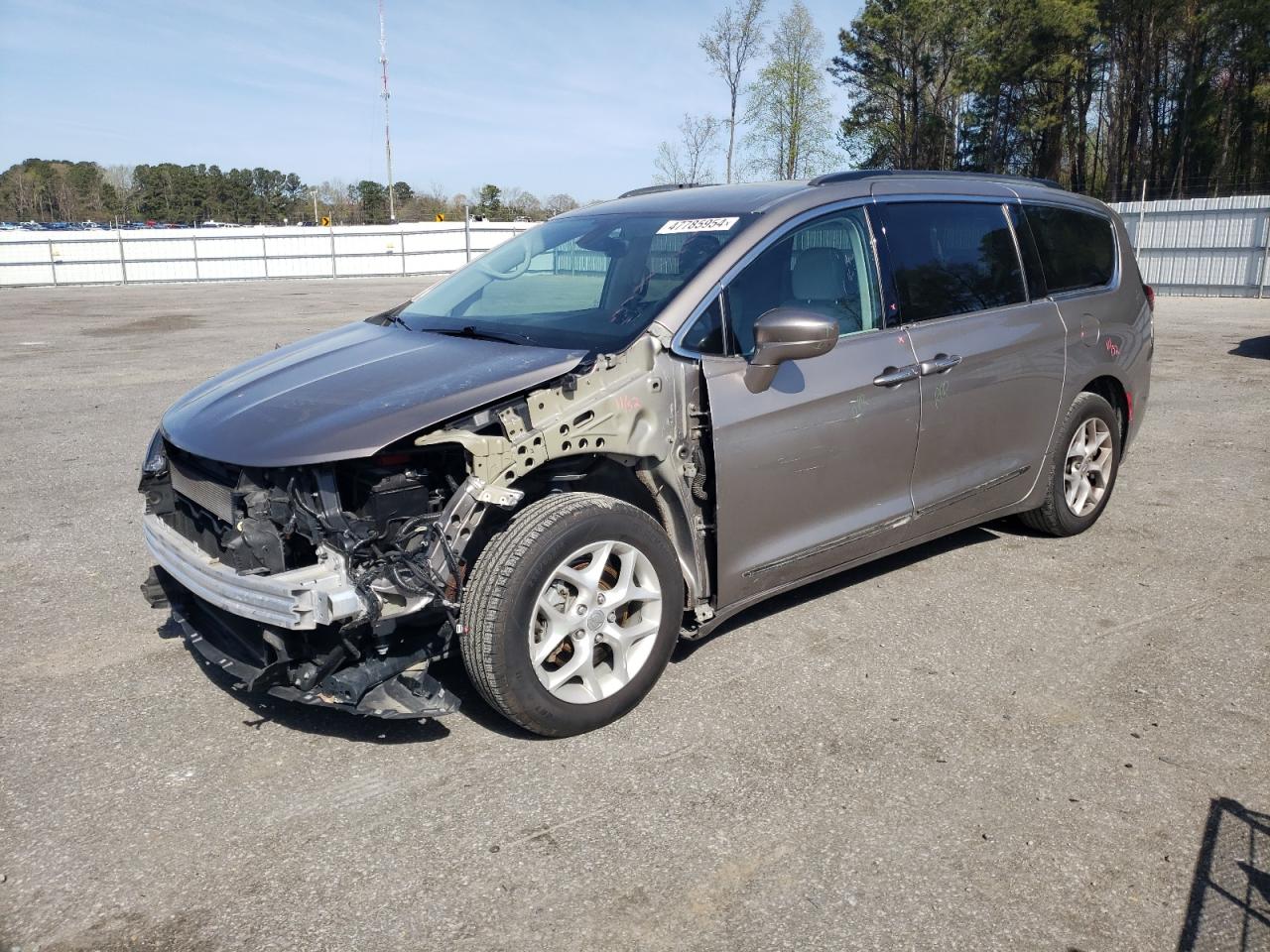 chrysler pacifica 2017 2c4rc1bg9hr628526