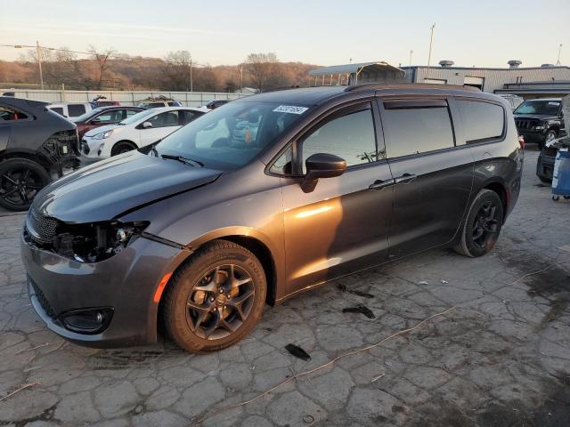 chrysler pacifica t 2018 2c4rc1bg9jr178303