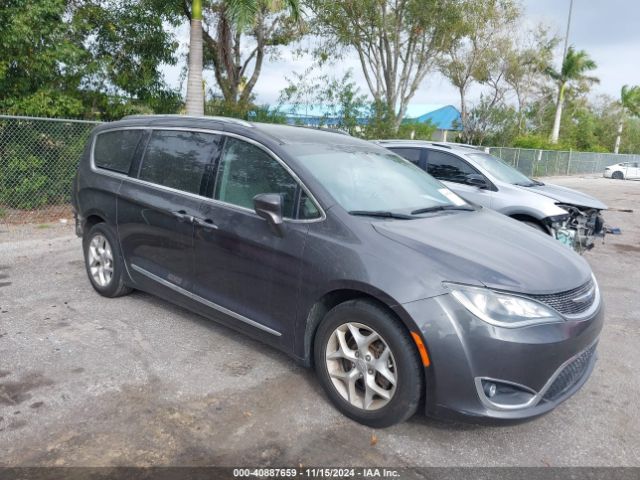 chrysler pacifica 2019 2c4rc1bg9kr657709