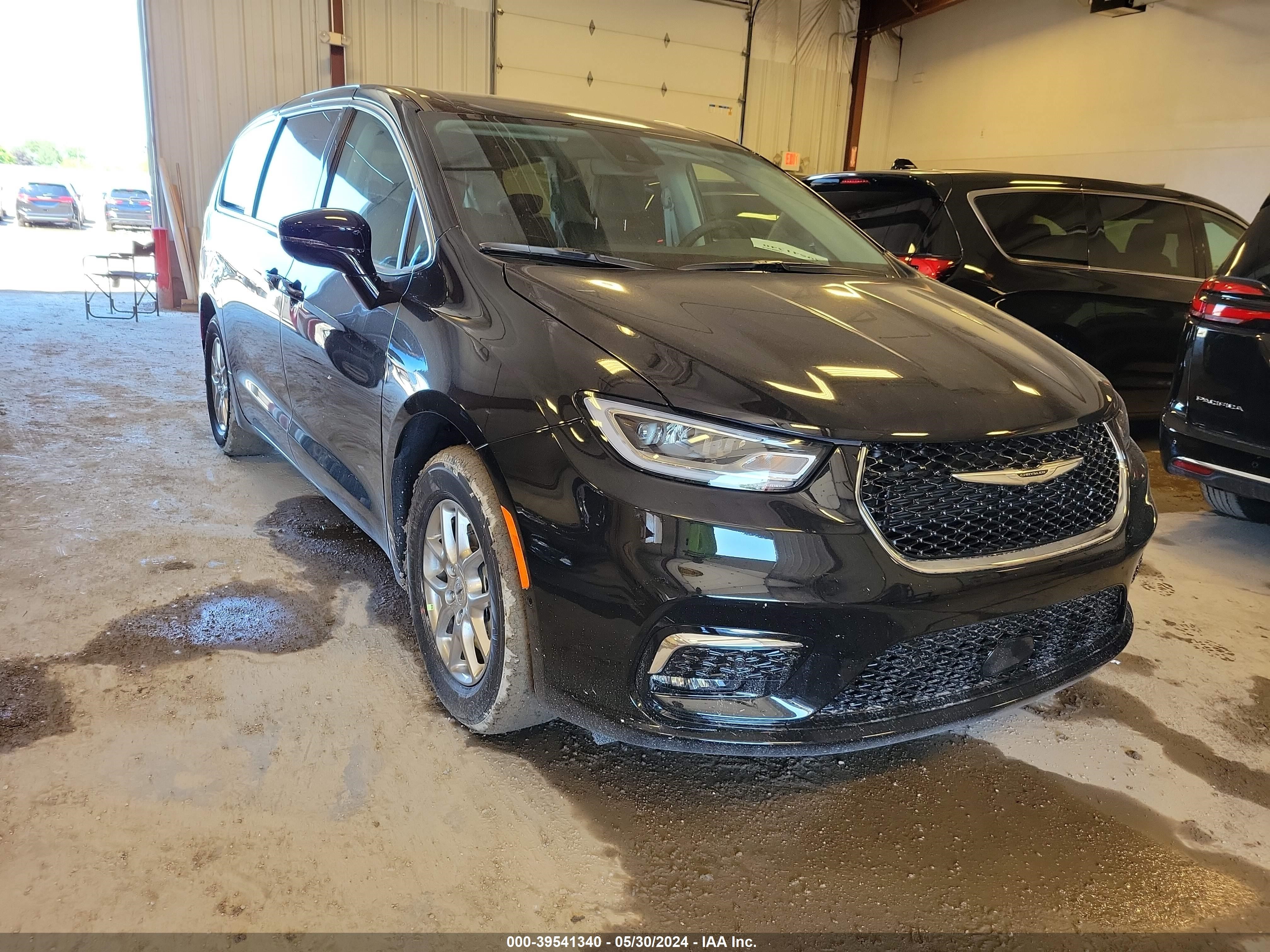 chrysler pacifica 2024 2c4rc1bg9rr165191