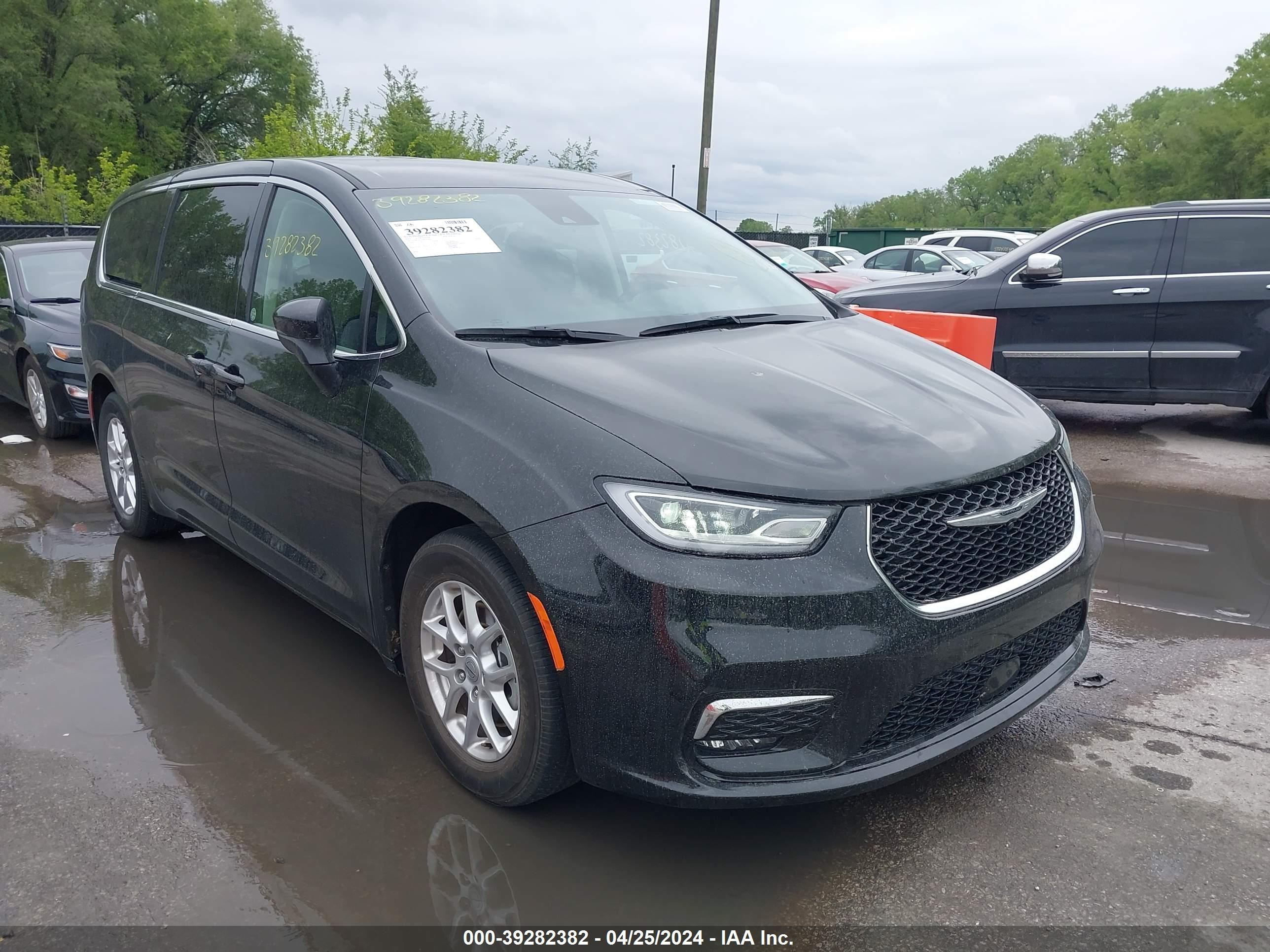 chrysler pacifica 2023 2c4rc1bgxpr577360