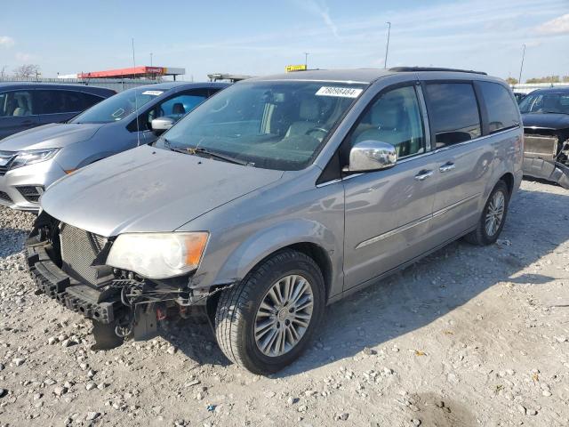 chrysler town & cou 2013 2c4rc1cg1dr595837